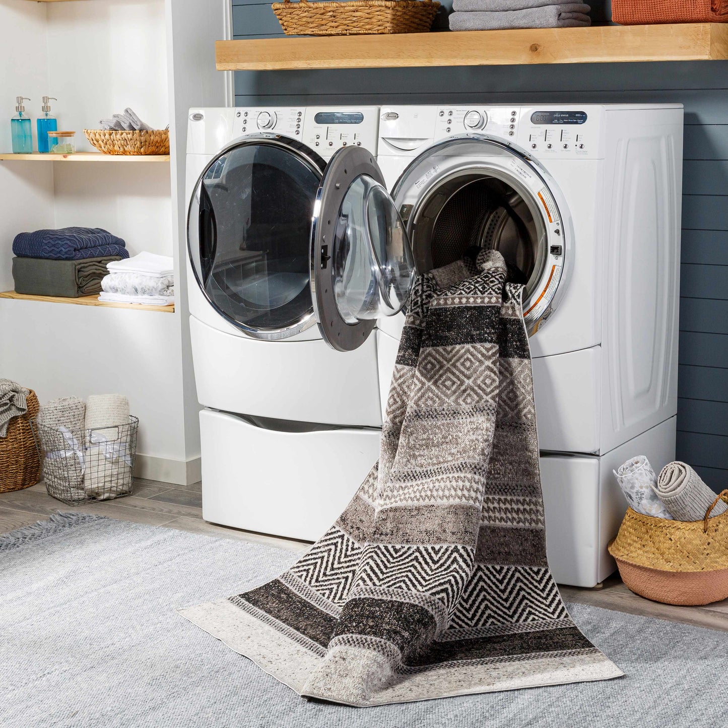 Middlestown Washable Area Rug - Stylish Durable Easy Clean Rug for Any Room