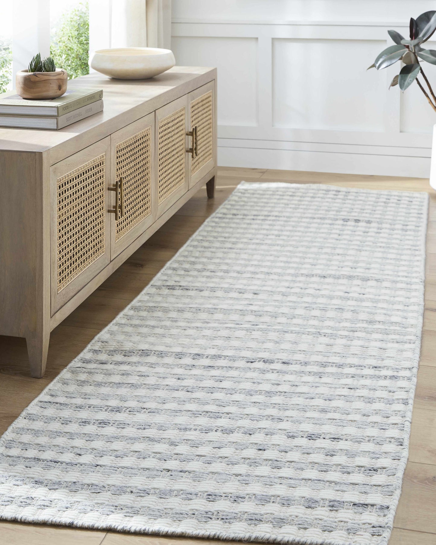 Tevah Area Rug - Soft Modern Floor Covering