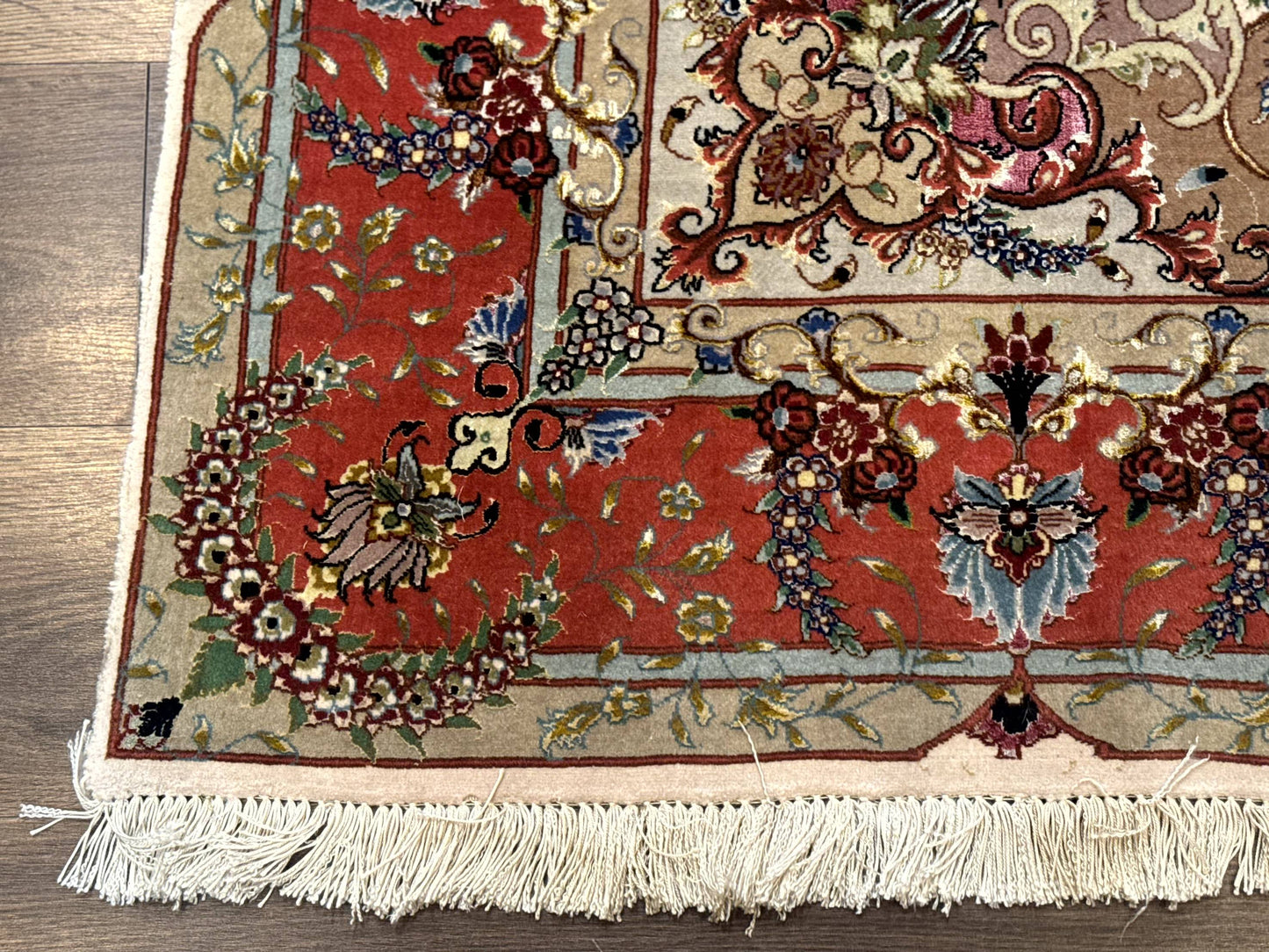 Persian Tabriz Rug 5x7 Ivory and Coral Medallion Fine 440 KPSI