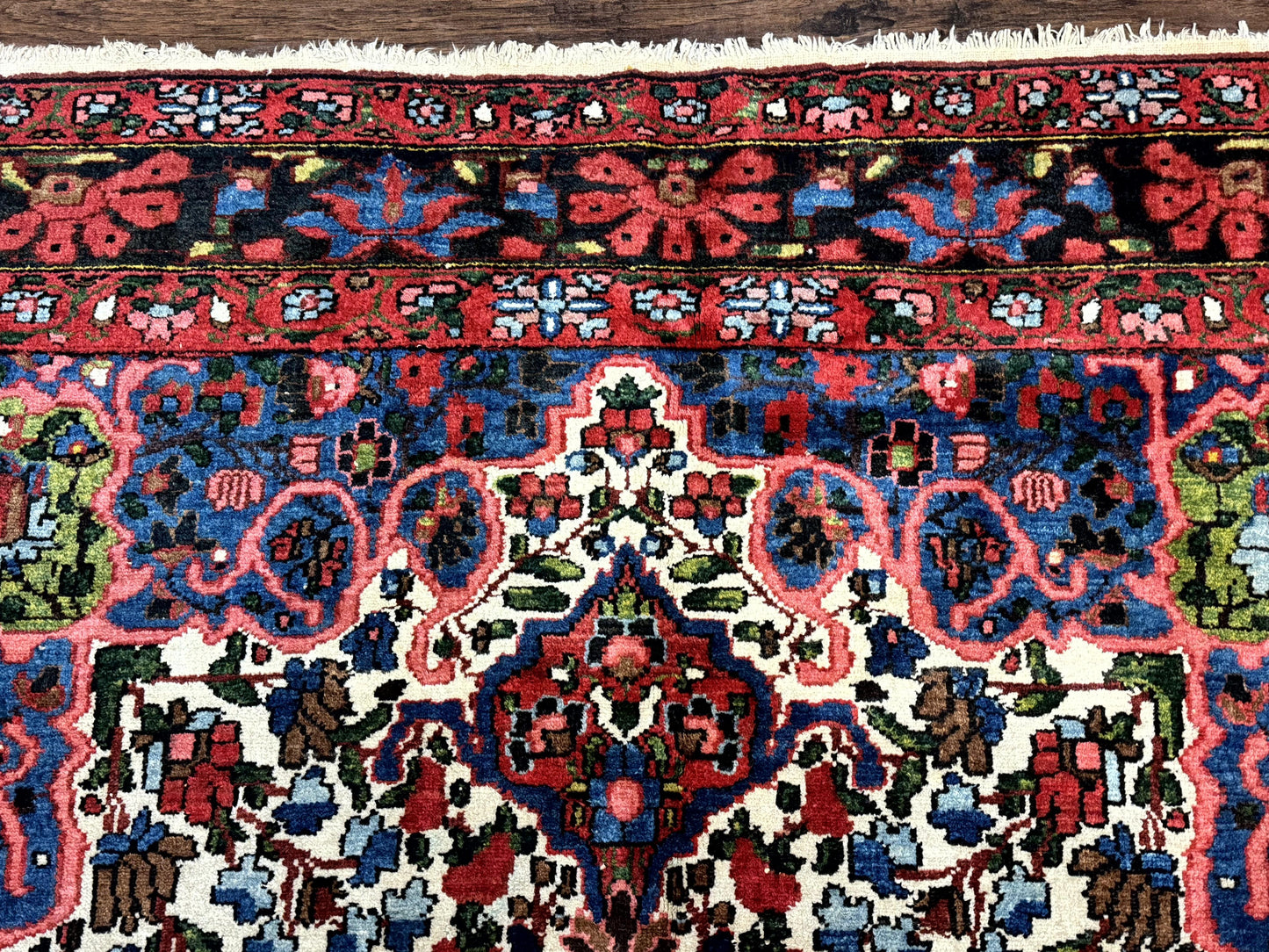 Persian Bakhtiari Rug Hand Knotted Wool Antique