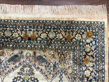 Kashmiri Silk Rug 3x4 Handmade Silk Prayer Rug 400 KPSI Premium Quality