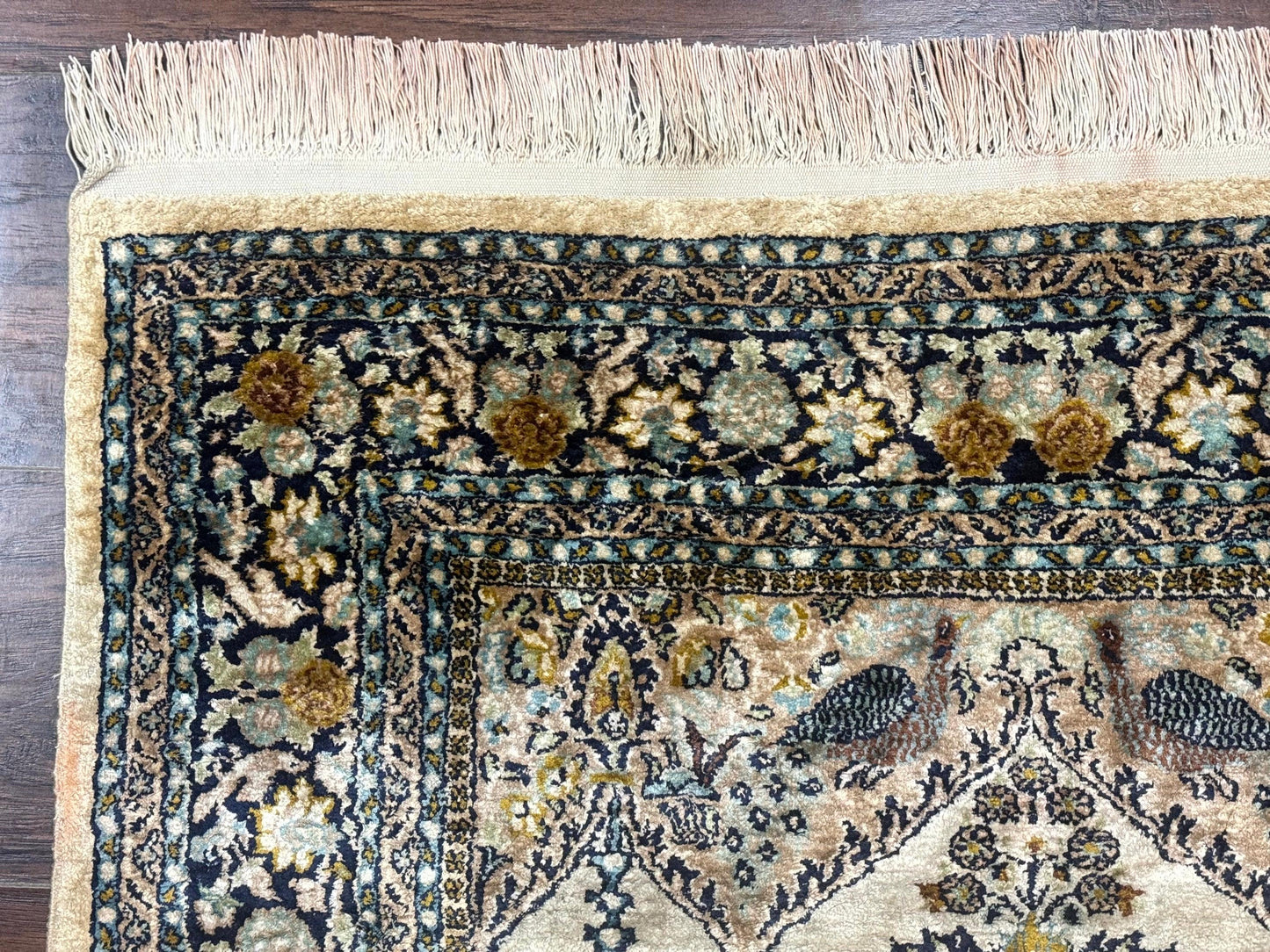 Kashmiri Silk Rug 3x4 Handmade Silk Prayer Rug 400 KPSI Premium Quality