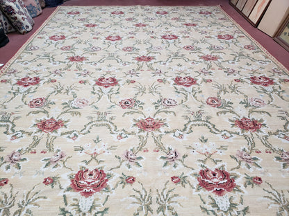 Needlepoint Rug 10x14 Wool Flatweave With English Floral Pattern In Pale Yellow Roses Handmade