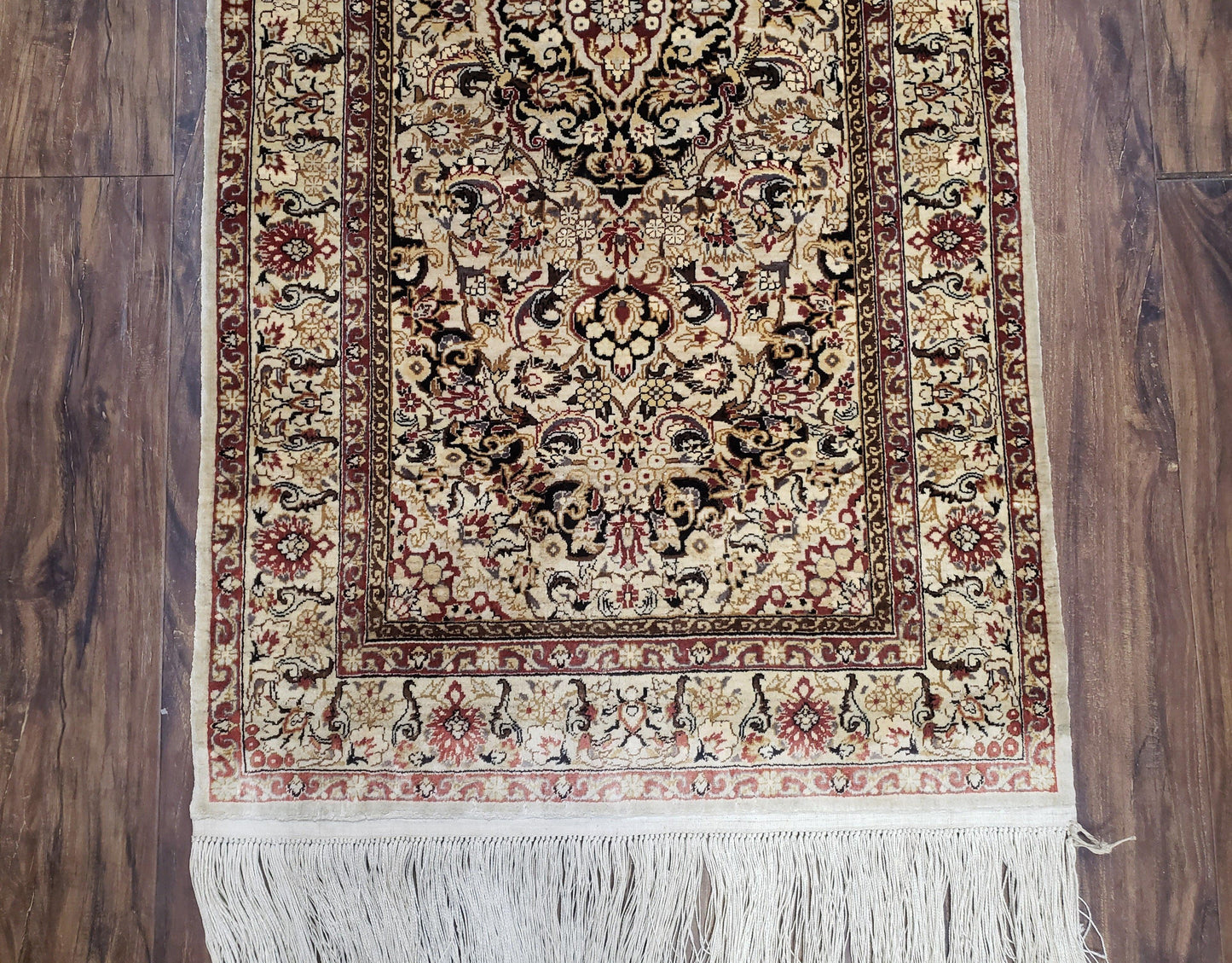 Hand Knotted Silk Oriental Rug 1 Foot 7 Inch By 3 Foot Floral Medallion Vintage Cream Beige