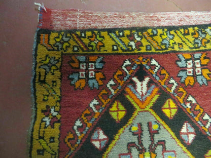 Tribal Yastik Rug