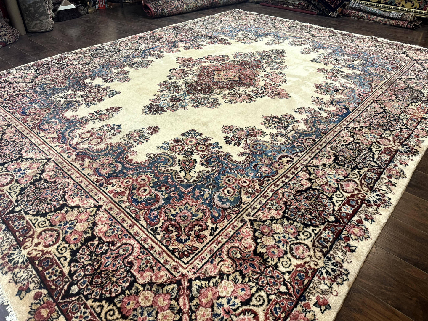 Persian Sarouk Rug 9x12 Ivory and Blue Hand Knotted Antique 1920s Semi Open Field Medallion