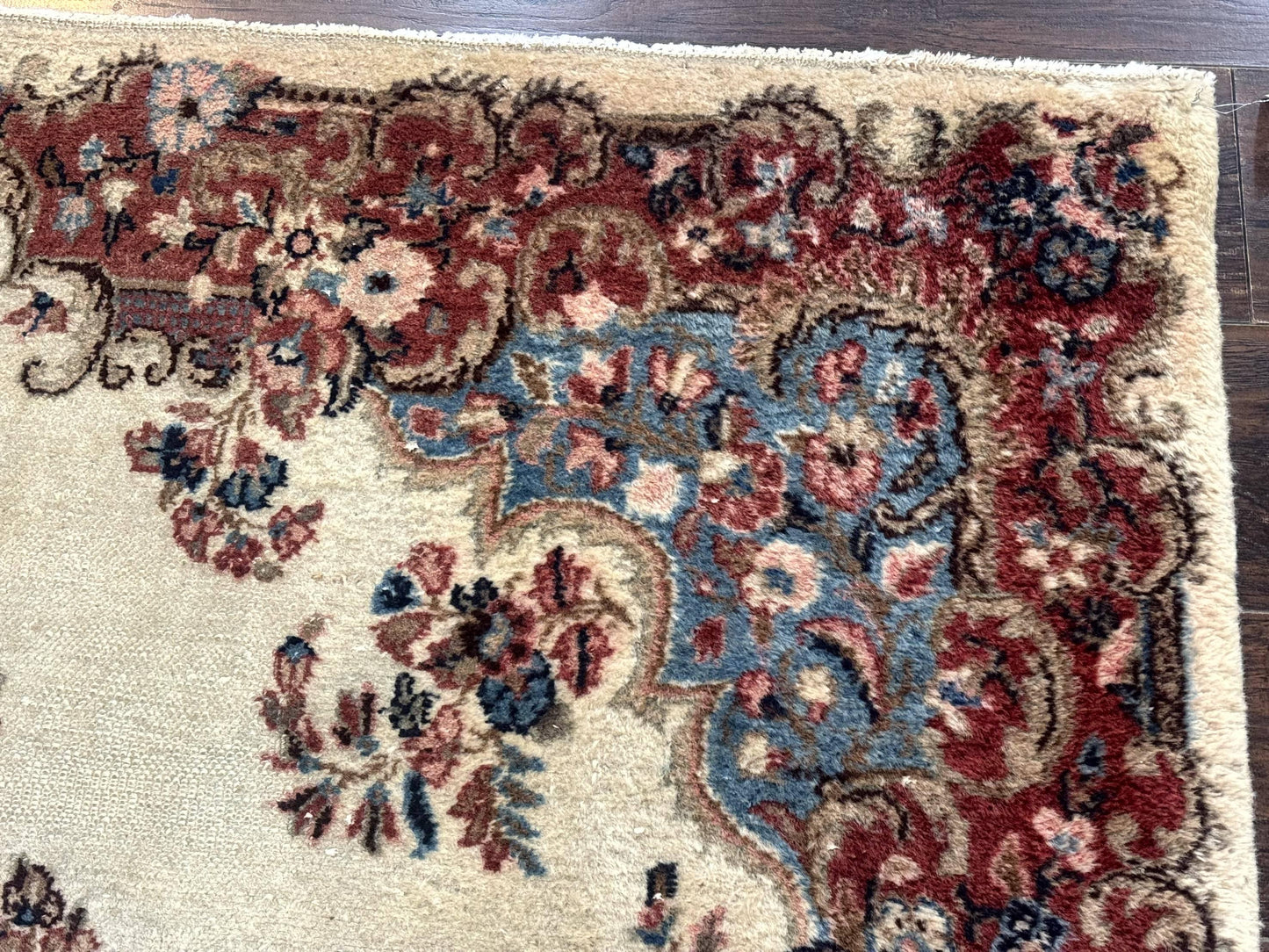 Persian Kerman Rug Square 5.5 by 5.5 Ft Beige Cream and Light Blue