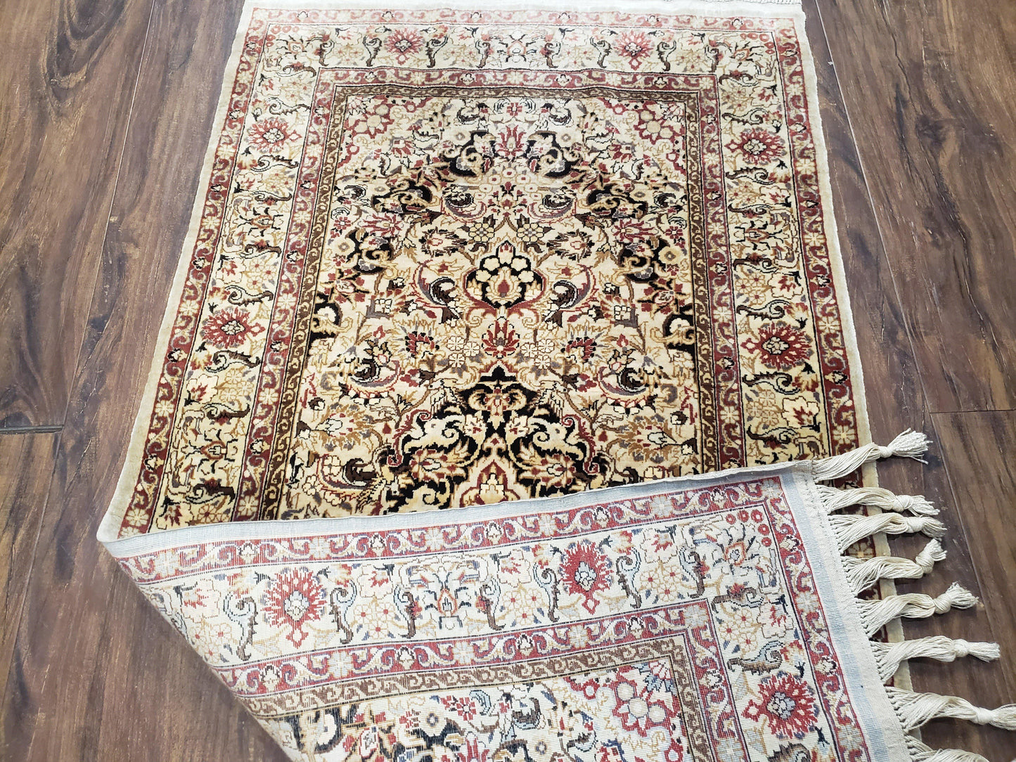 Hand Knotted Silk Oriental Rug 1 Foot 7 Inch By 3 Foot Floral Medallion Vintage Cream Beige
