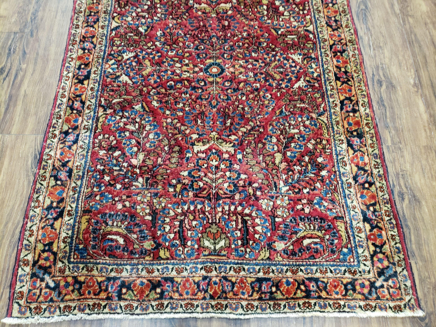 Antique Persian Sarouk Rug Hand Knotted Wool 3ft4in By 4ft10in