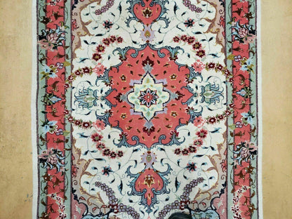 Vintage Persian Tabriz Wool Silk Rug 2.5 By 4 Ft Hand Knotted Medallion