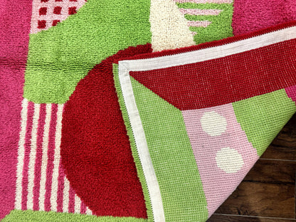European Shag Rug 4.8 x 4.8 Modern Abstract Loomed Wool Square Rug In Green Pink Red