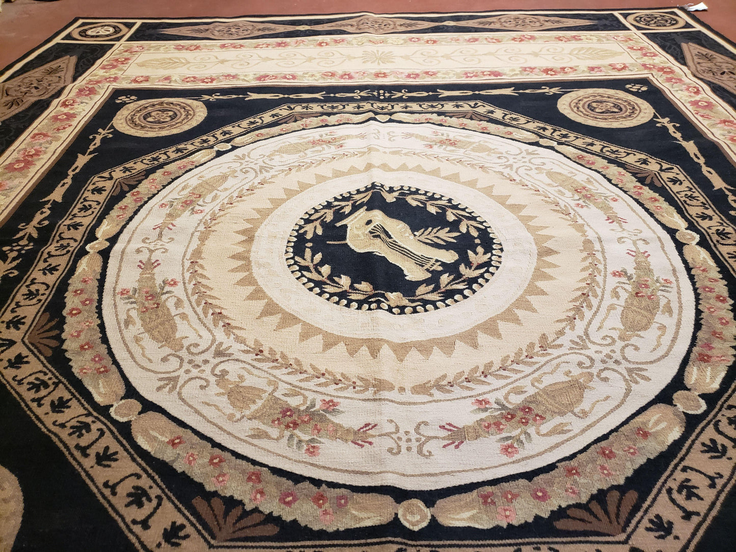 Wool Needlepoint Rug 8x10 Hand Knotted Flat Weave Black Harp Flowers