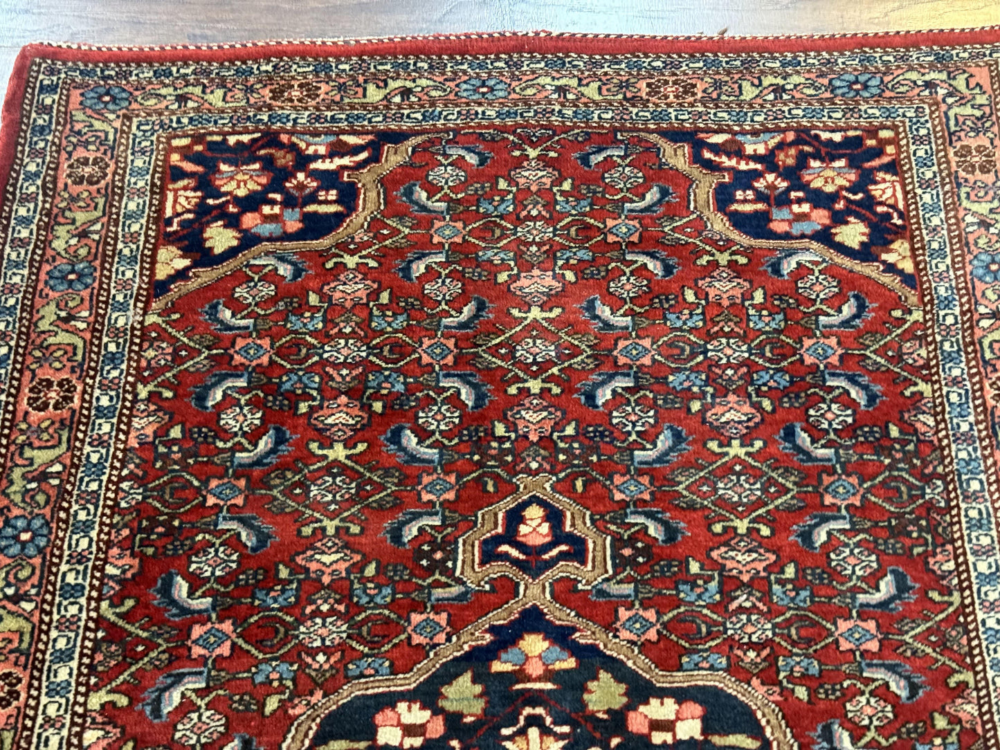 Red Bidjar rug