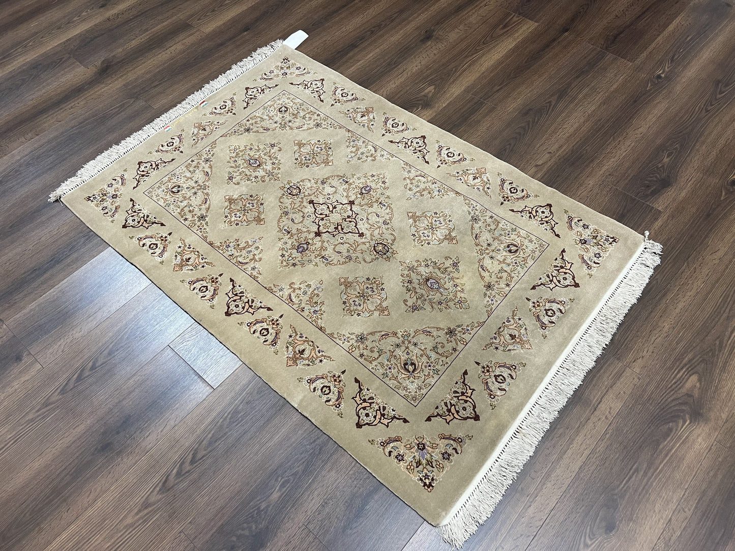 Hand-knotted Isfahan rug