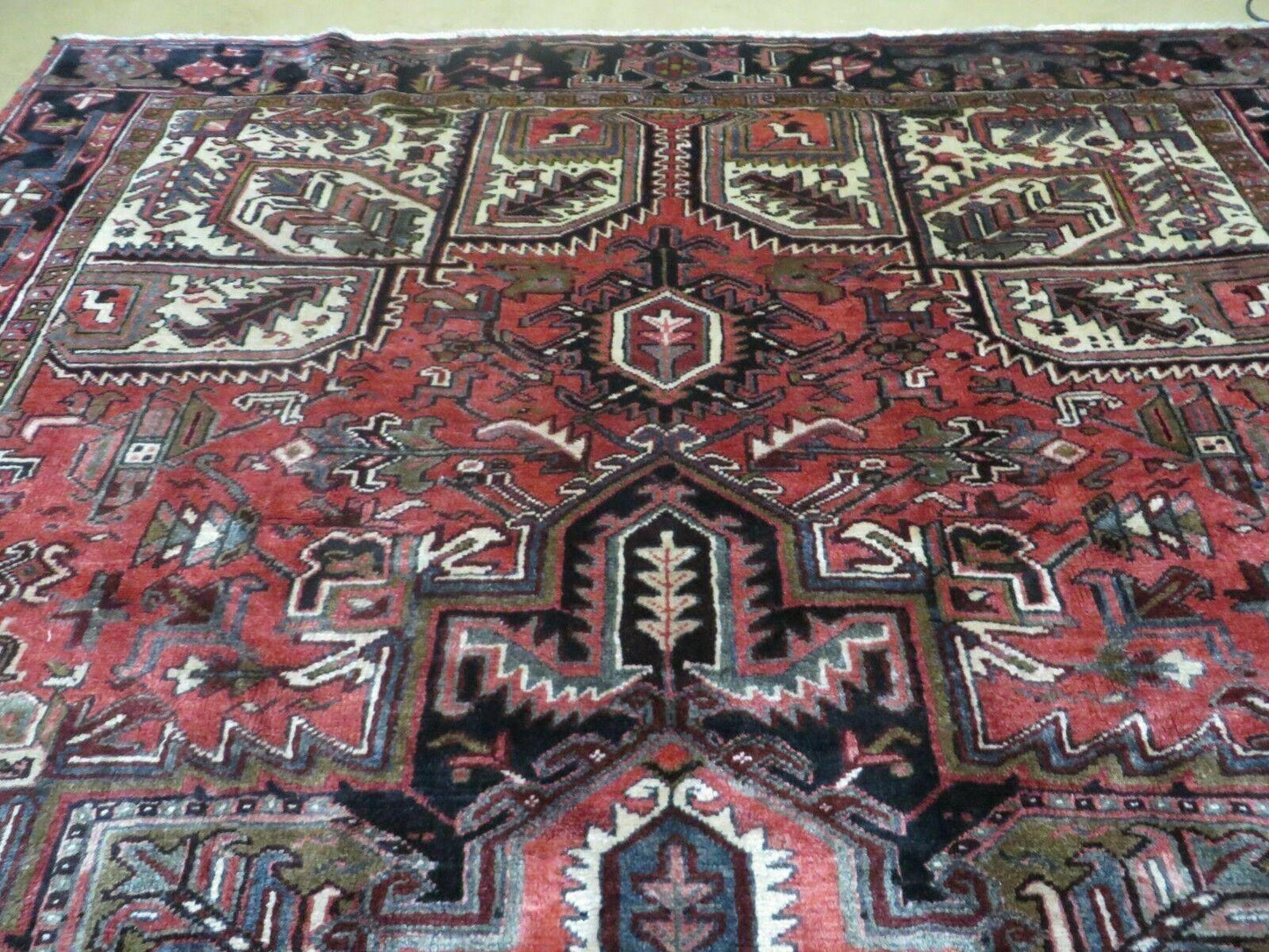 Persian Heriz Rug 8x12 Hand Knotted Wool Geometric Medallion Room Size Carpet