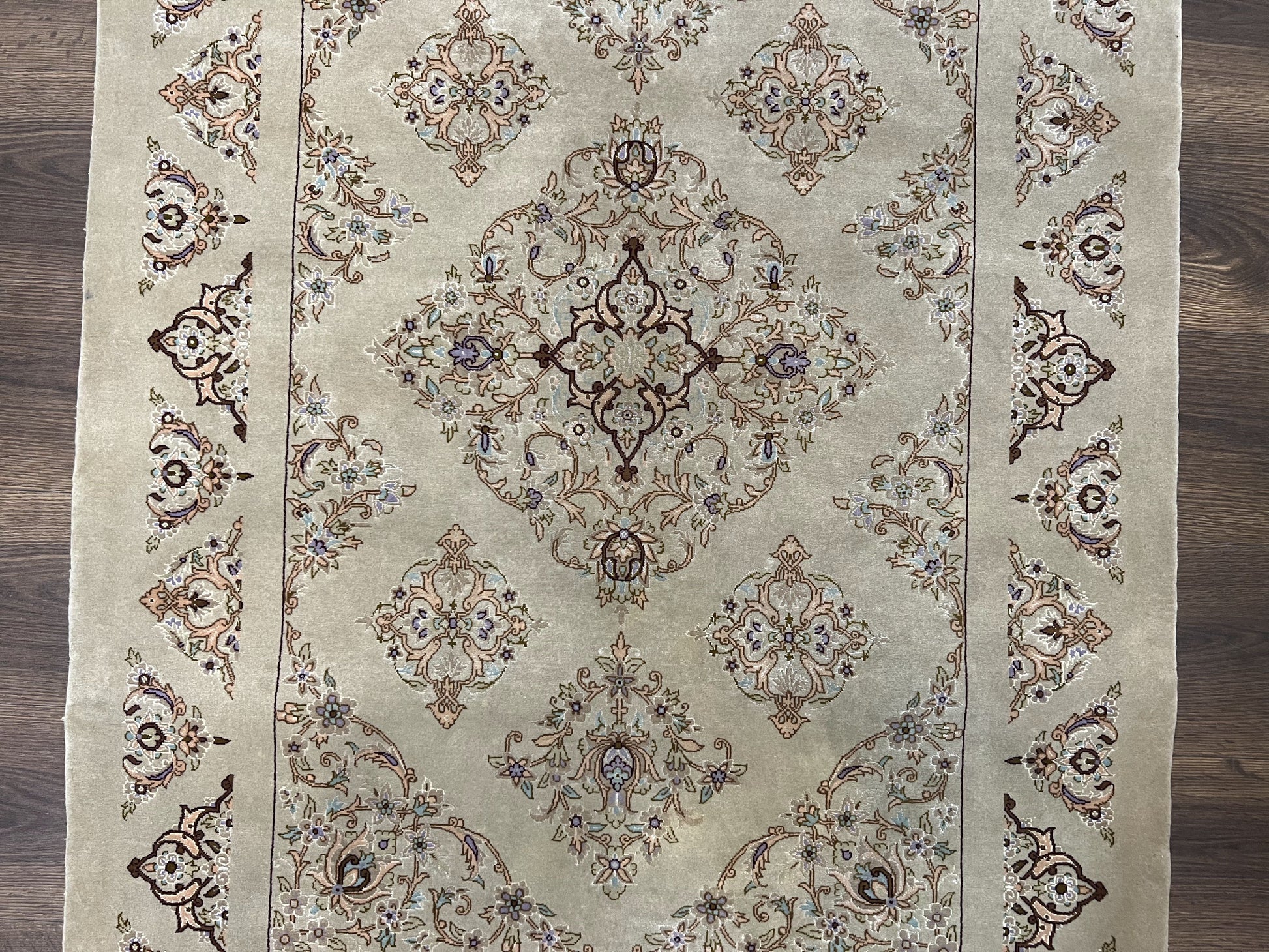 Vintage Isfahan oriental carpet