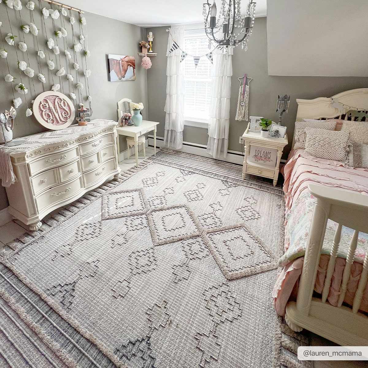 Rustic Area Rug - Amaga Collection for Cozy Home Decor