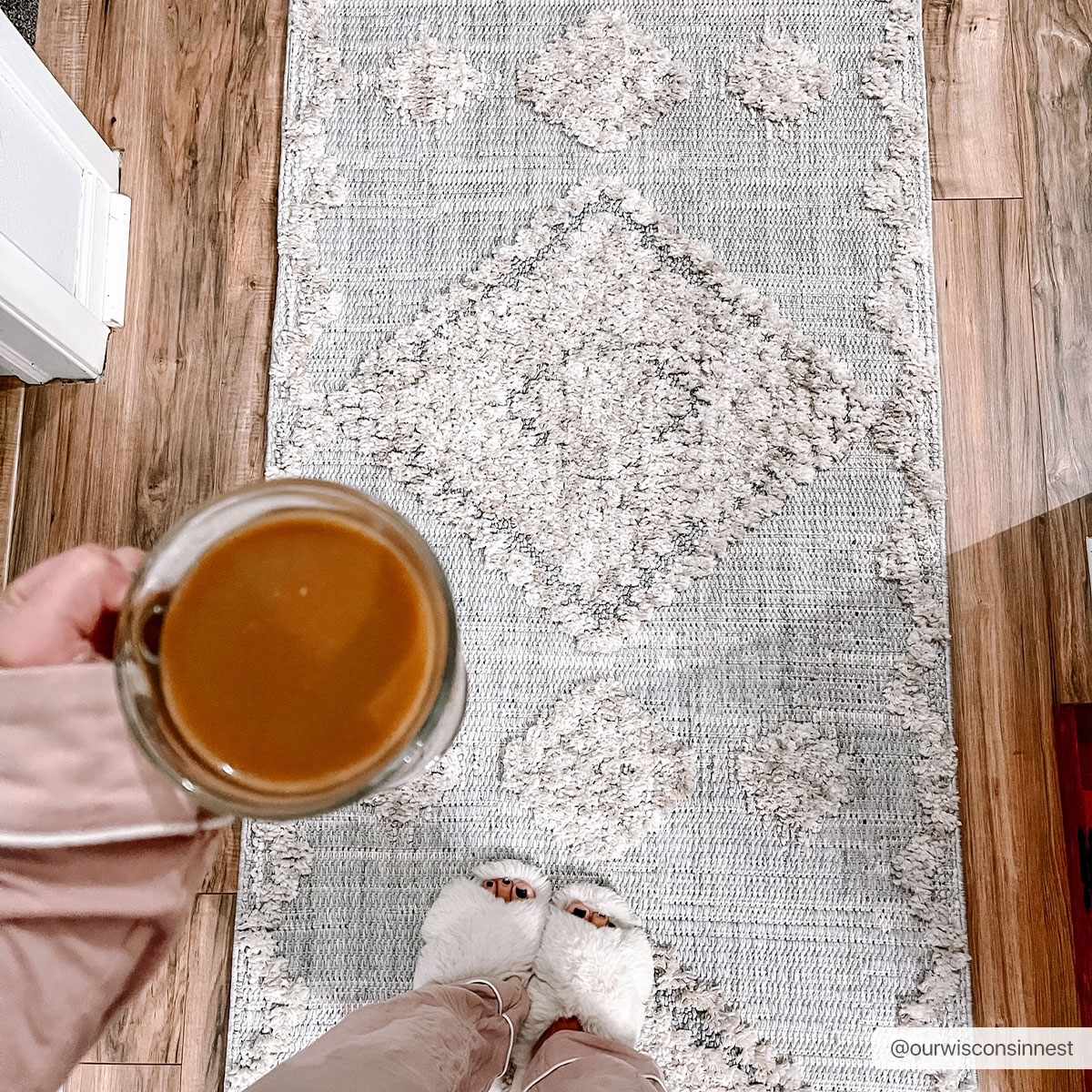 Bohemian Area Rug - High-Low Rustic Design for Cozy Home Décor