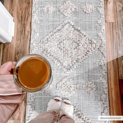 Bohemian Area Rug - High-Low Rustic Design for Cozy Home Décor