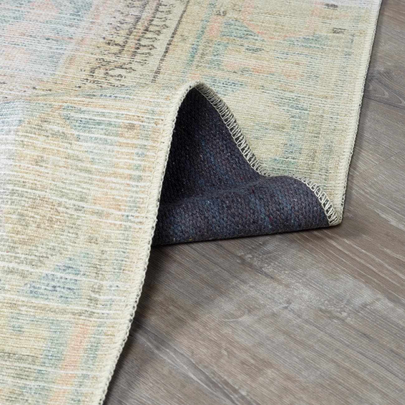 Vintage Washable Area Rug - Soft Durable Home Décor