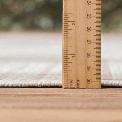 Beige Outdoor Rug - Stylish Durable Area Rug for Patios and Decks