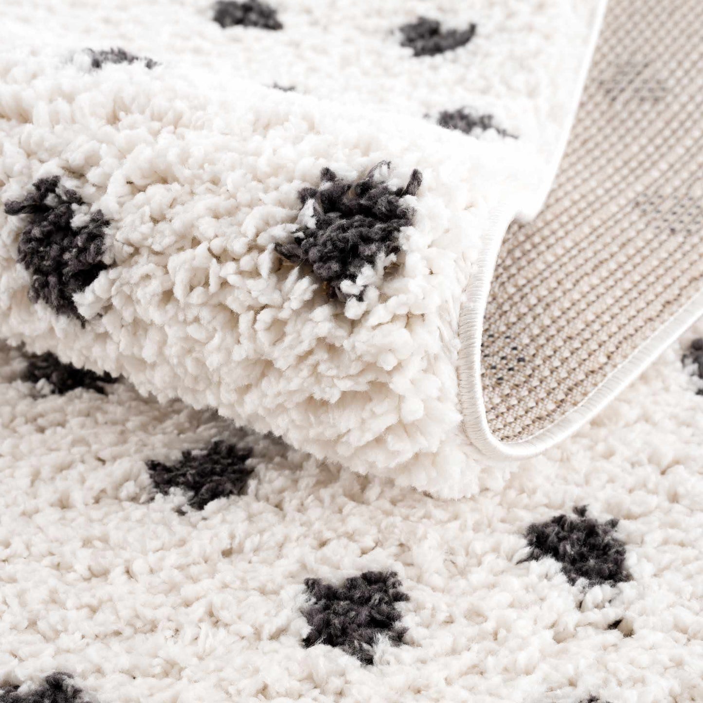 Plush Black and White Dotted Area Rug - Cozy Home Décor Accent