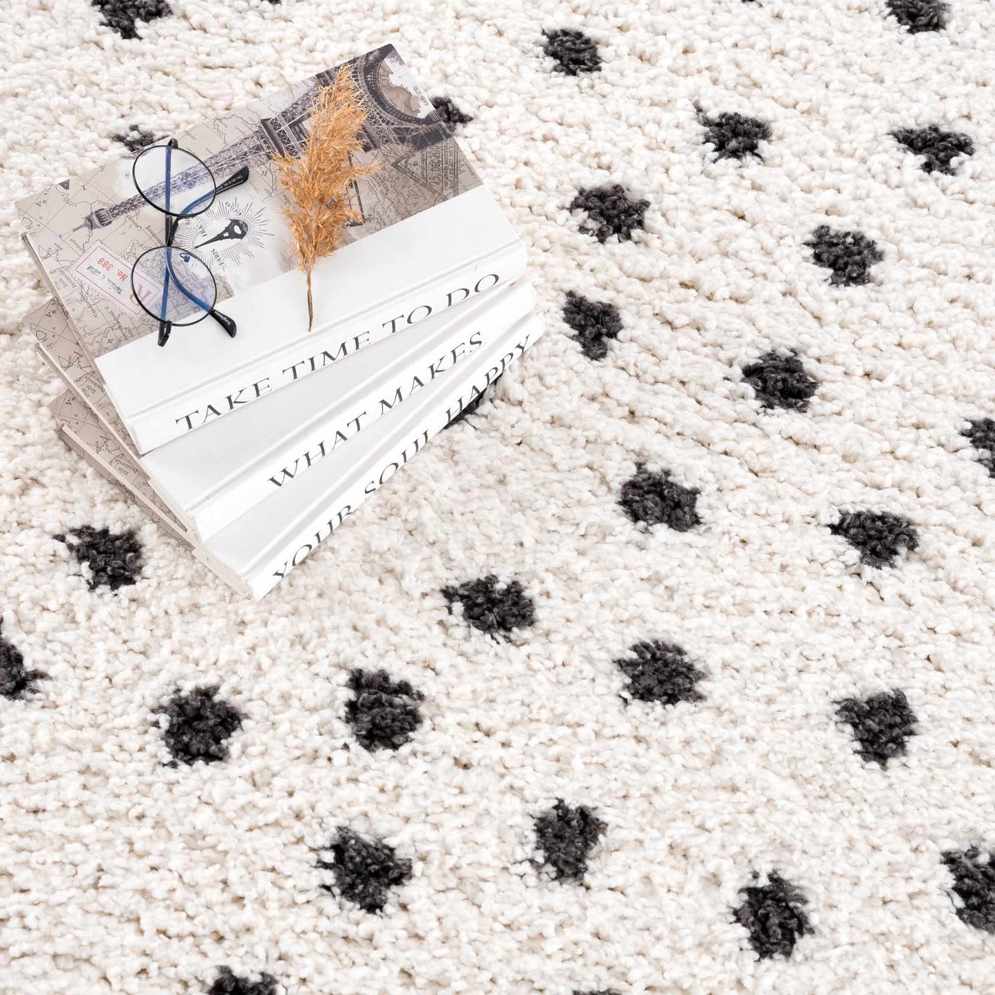 Plush Black and White Dotted Area Rug - Cozy Home Décor Accent