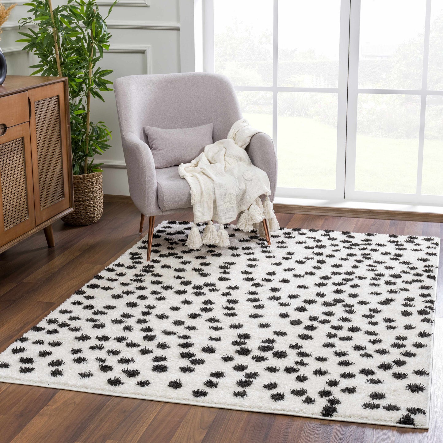 Black and White Dotted Area Rug - Stylish Home Decor Accent