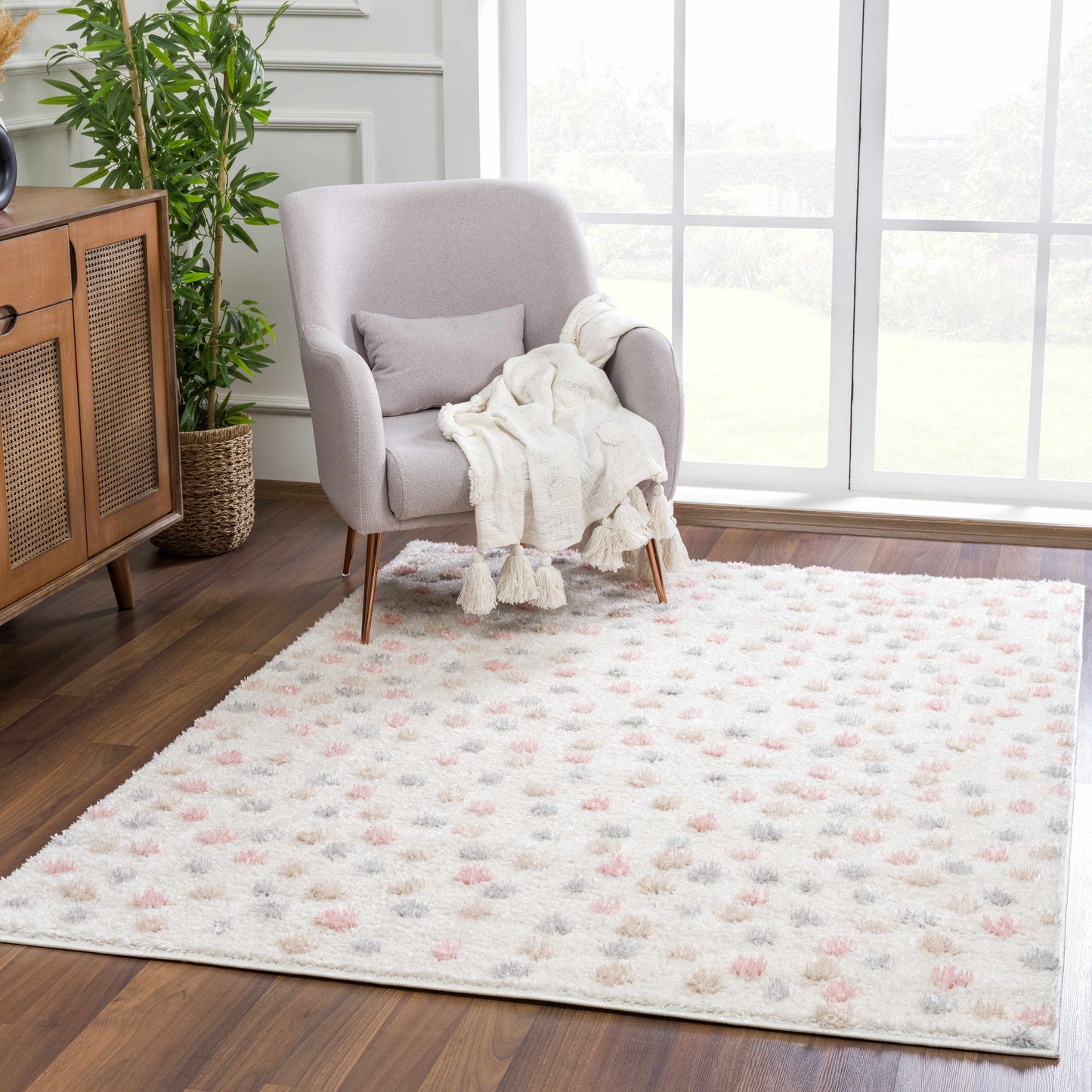 Pink Cream Dotted Area Rug - Stylish Cozy Home Décor