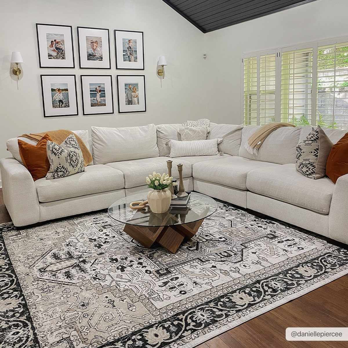 Washable Area Rug - Stylish Durable Easy Clean Rug for Any Room