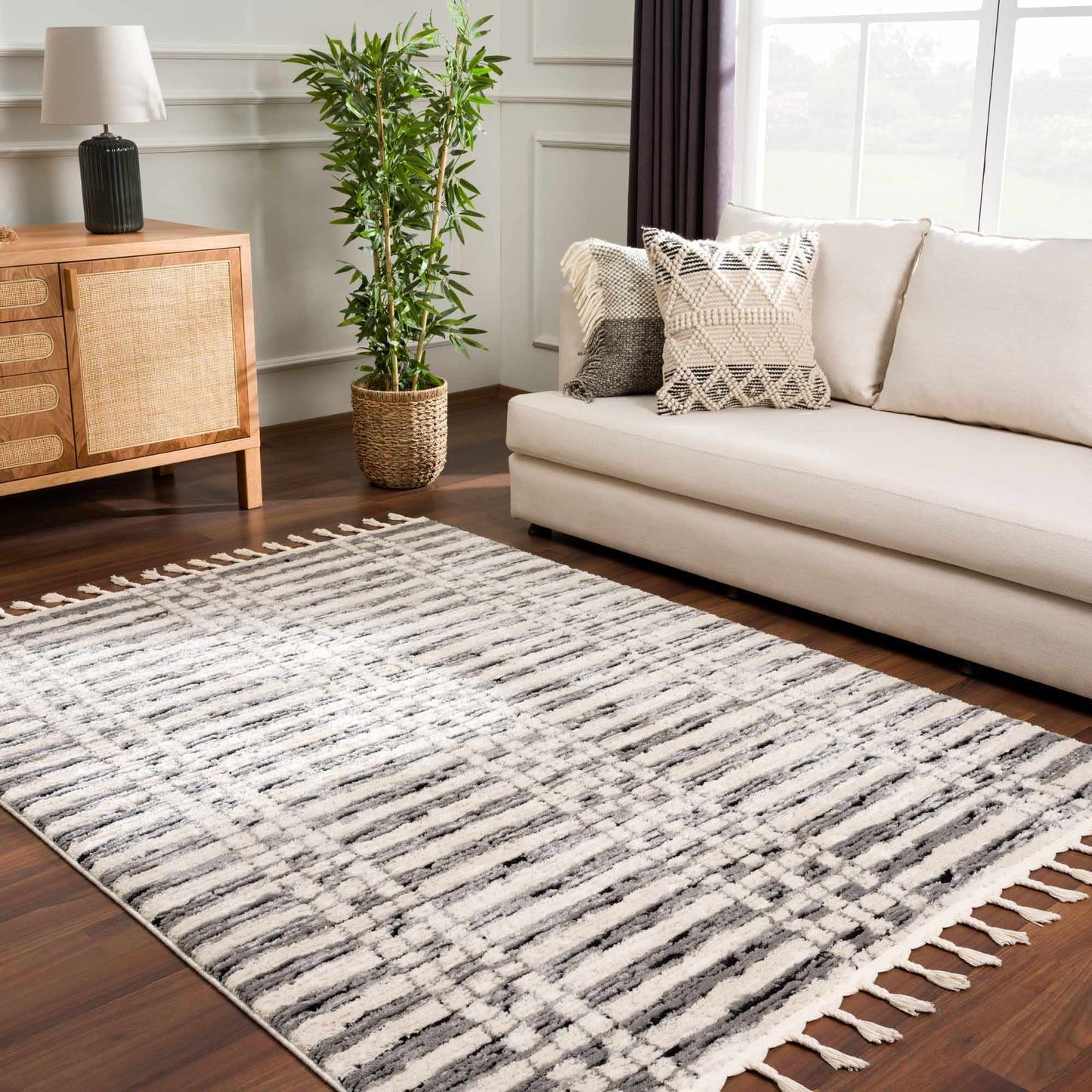 Nava Area Rug - Modern Geometric Living Room or Bedroom Decor