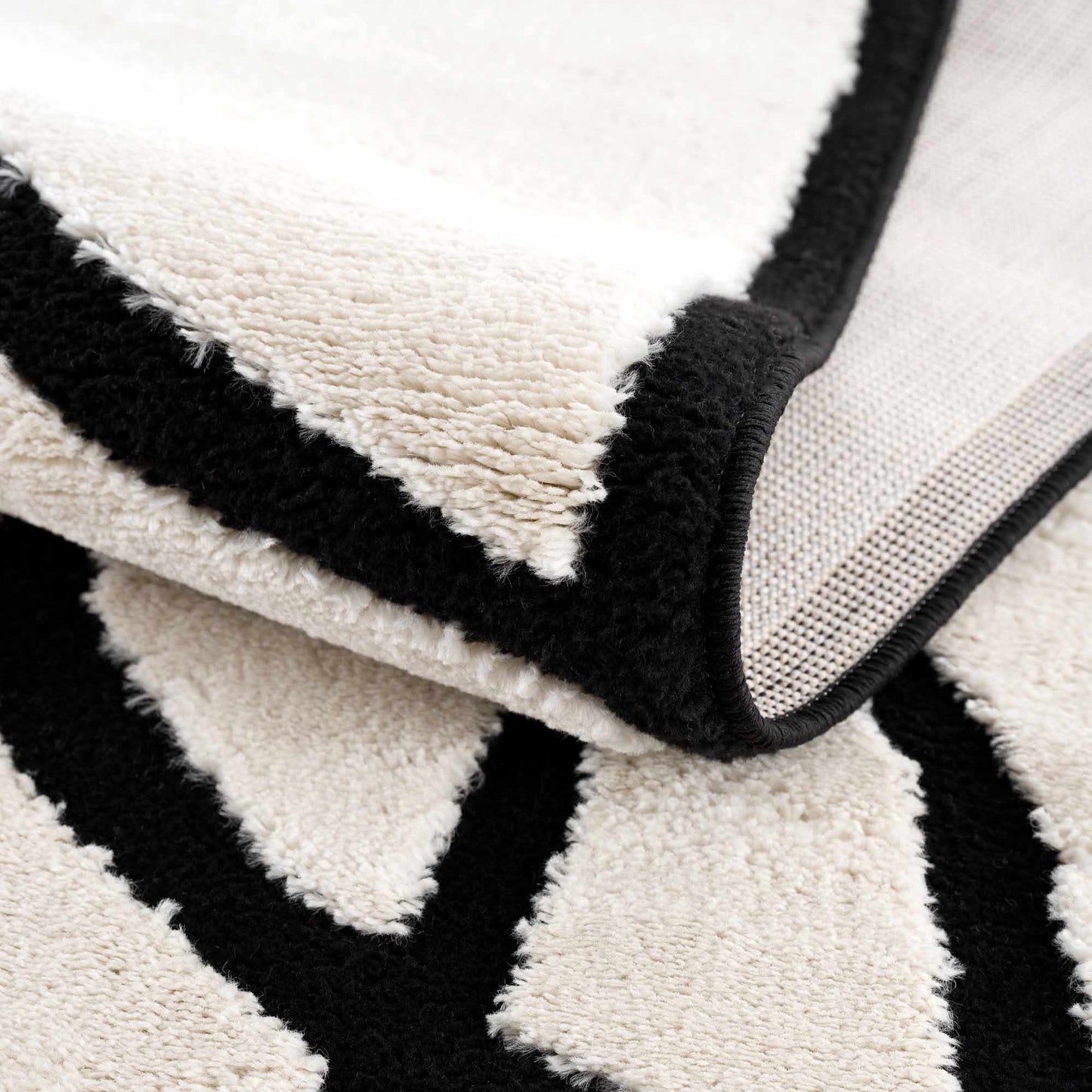 Geometric Area Rug - Azana Black White Modern Home Décor