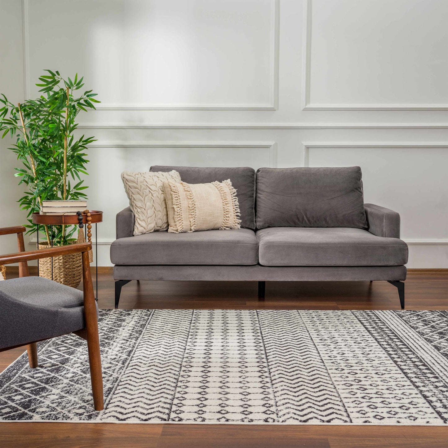 Moroccan Constantin Rug - Elegant Handcrafted Design for Cozy Spaces