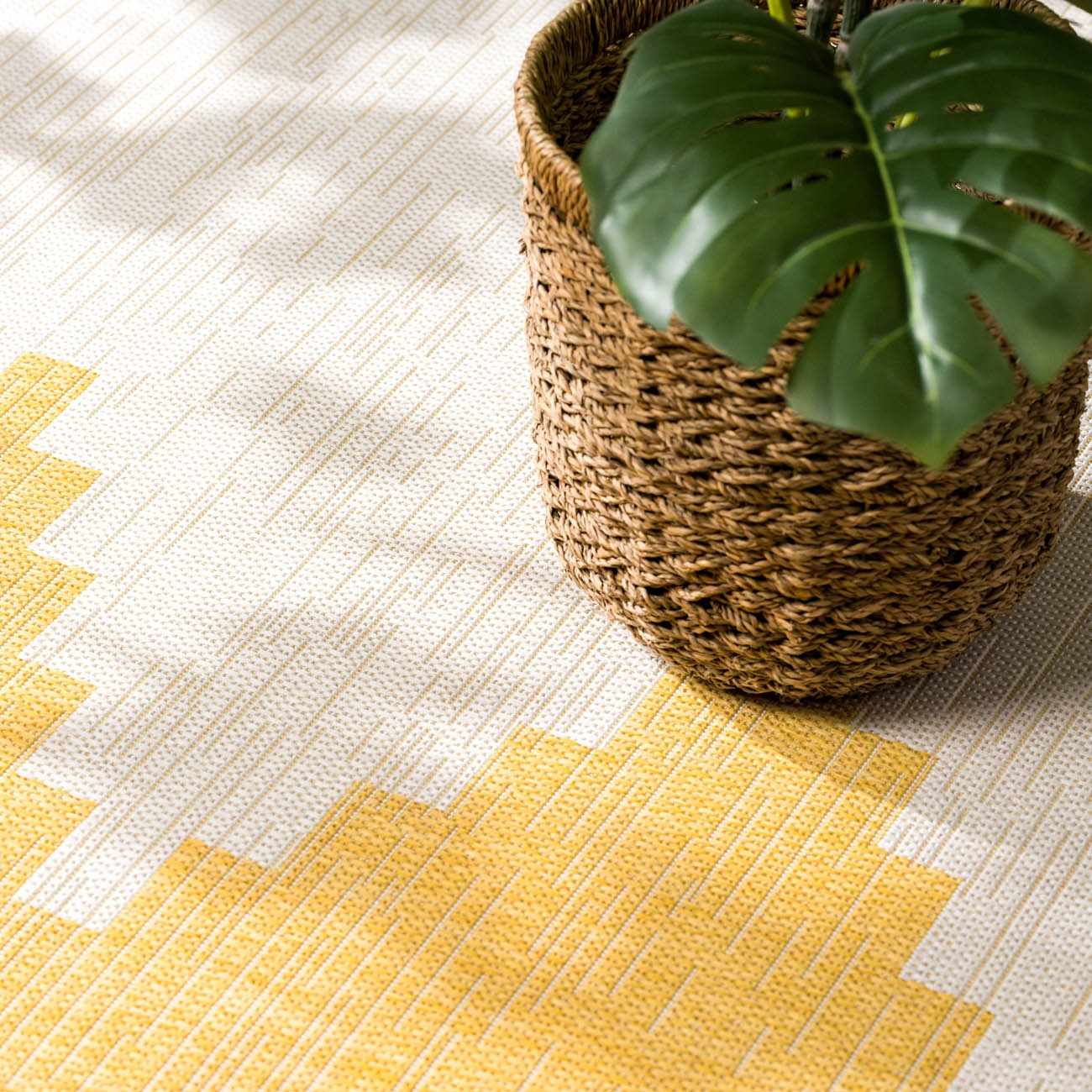 Yellow Outdoor Rug - Djugun Collection for Stylish Patios