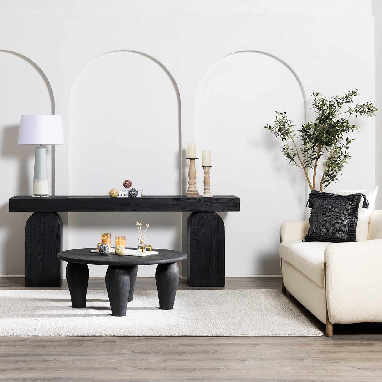 Horsley Area Rug - Elegant Modern Design for Living Room and Bedroom