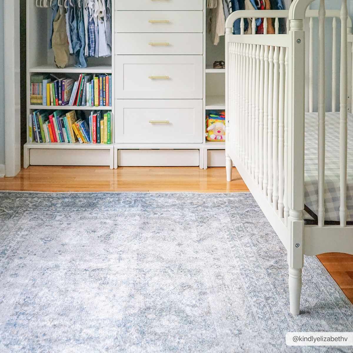 Washable Blue Flat Pile Rug - Stylish Durable Home Decor