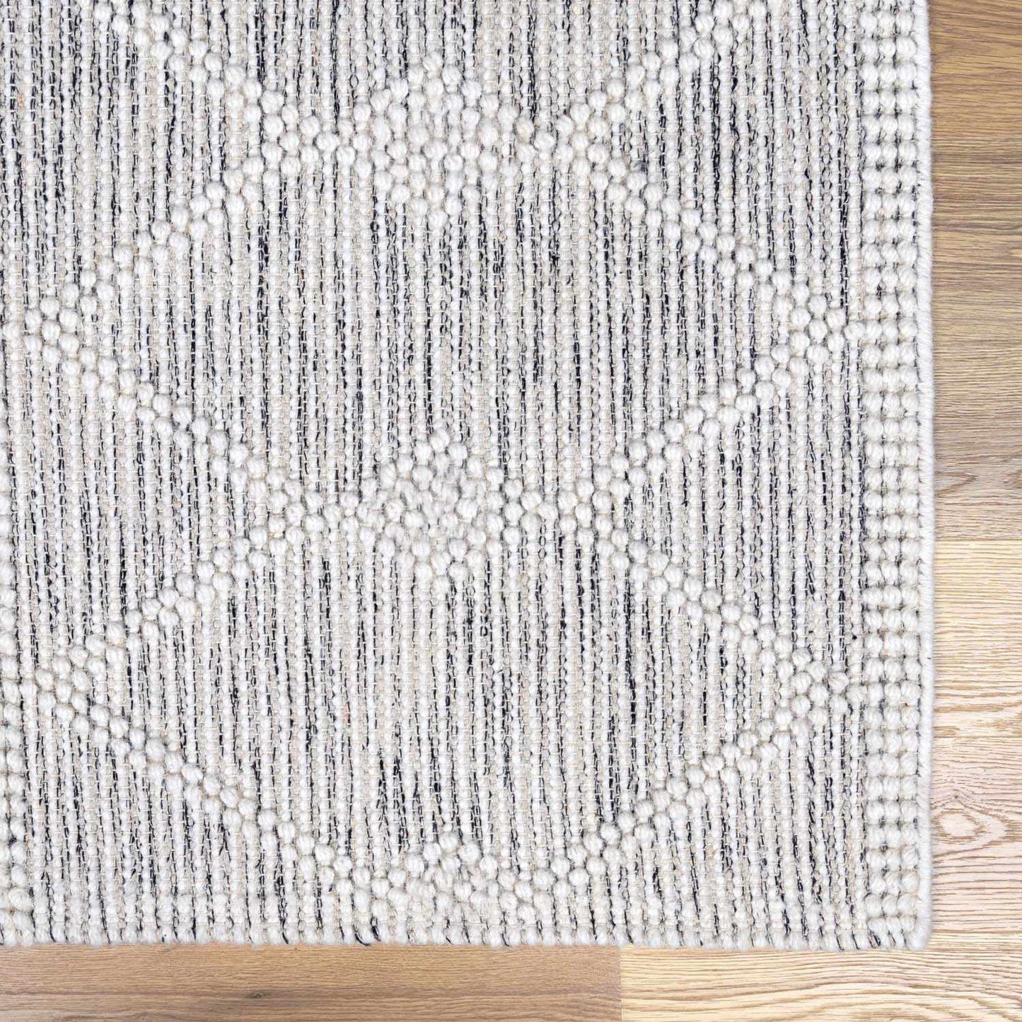 Whittington Wool Area Rug - Luxurious Soft Area Rug for Timeless Home Style