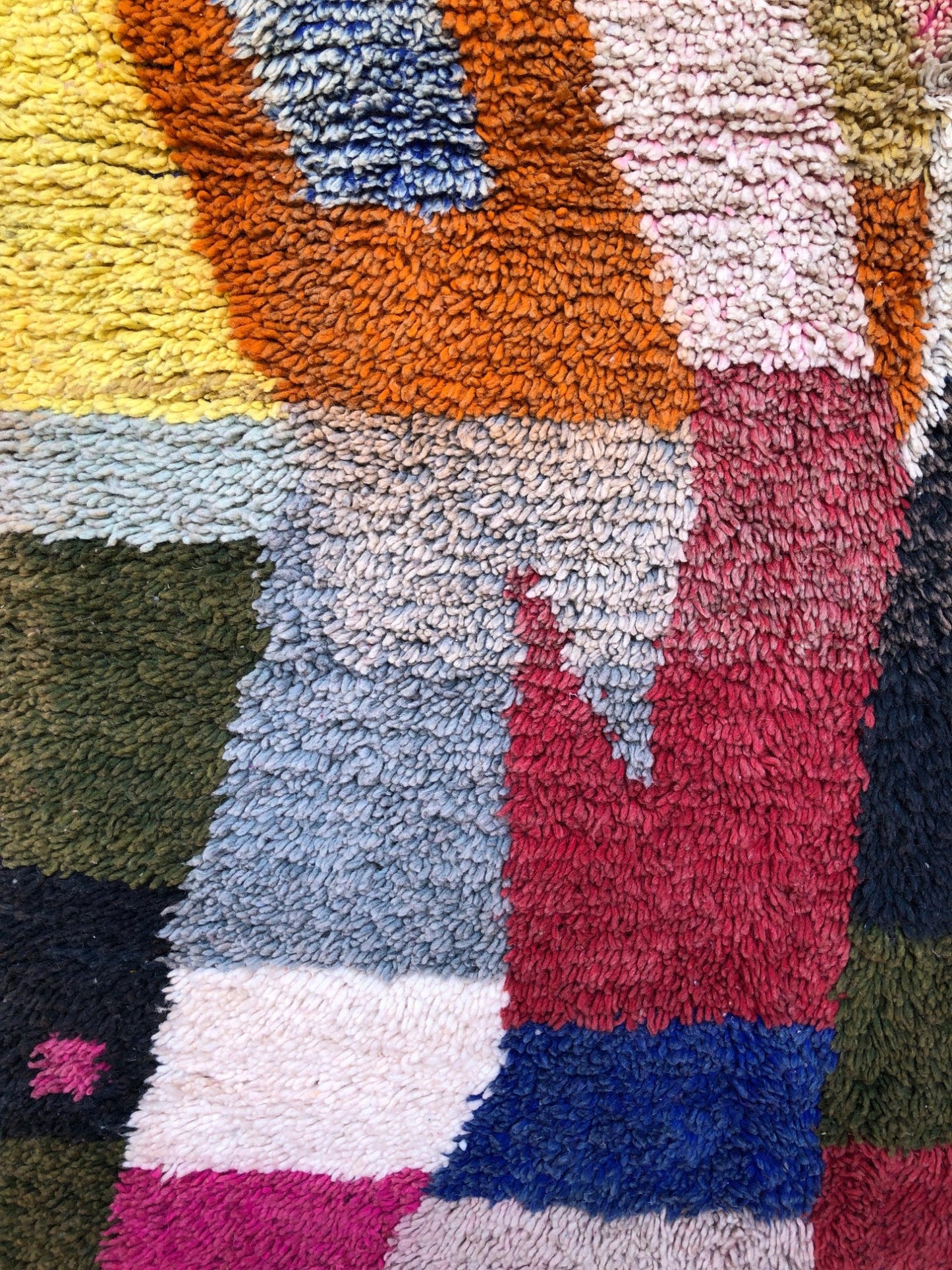 Tassadit Wool Rug - Moroccan Abstract Floor Decor