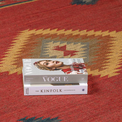 Hedon Wool Area Rug - Cozy Modern Design for Stylish Spaces