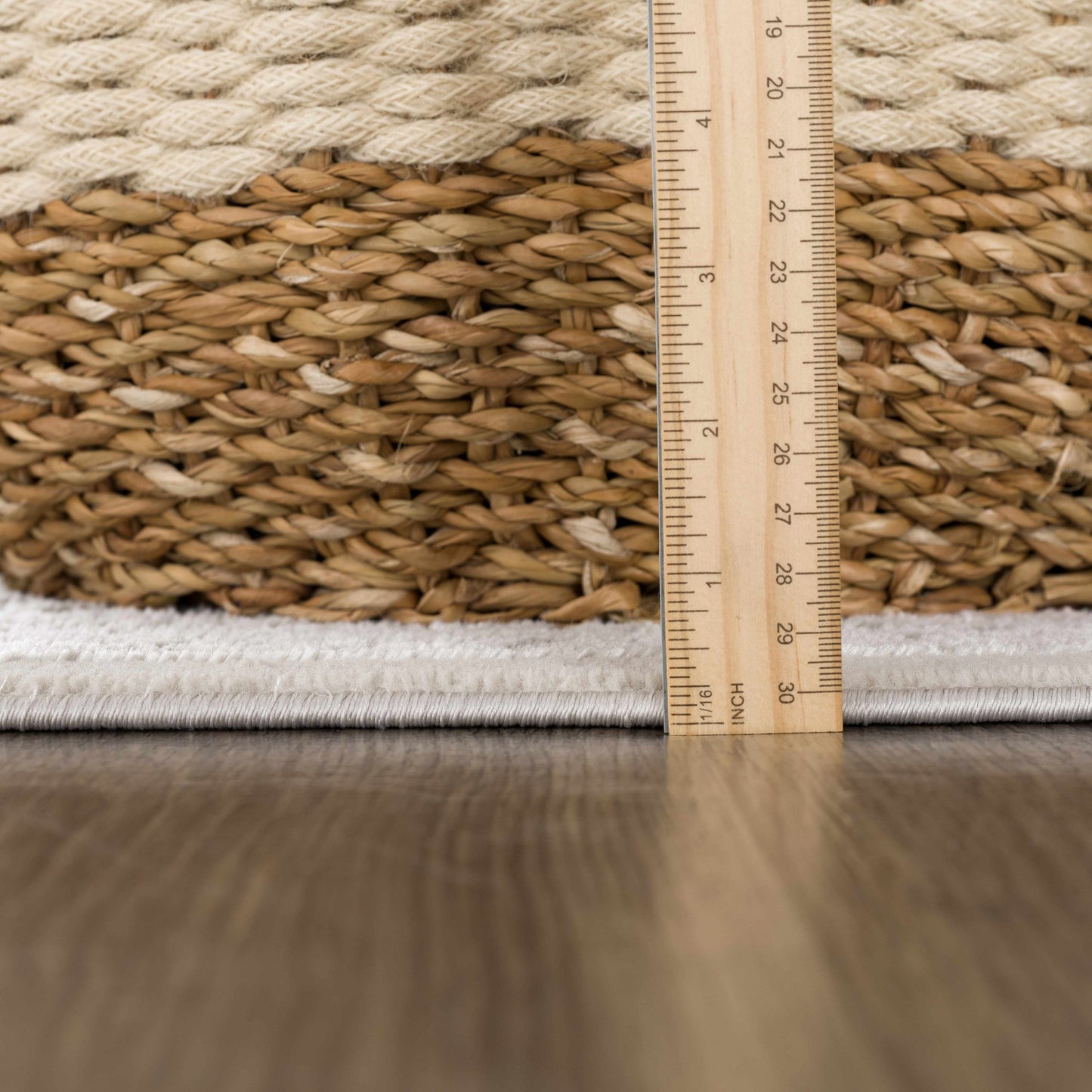 Geometric Area Rug - Elegant Modern Home Decor