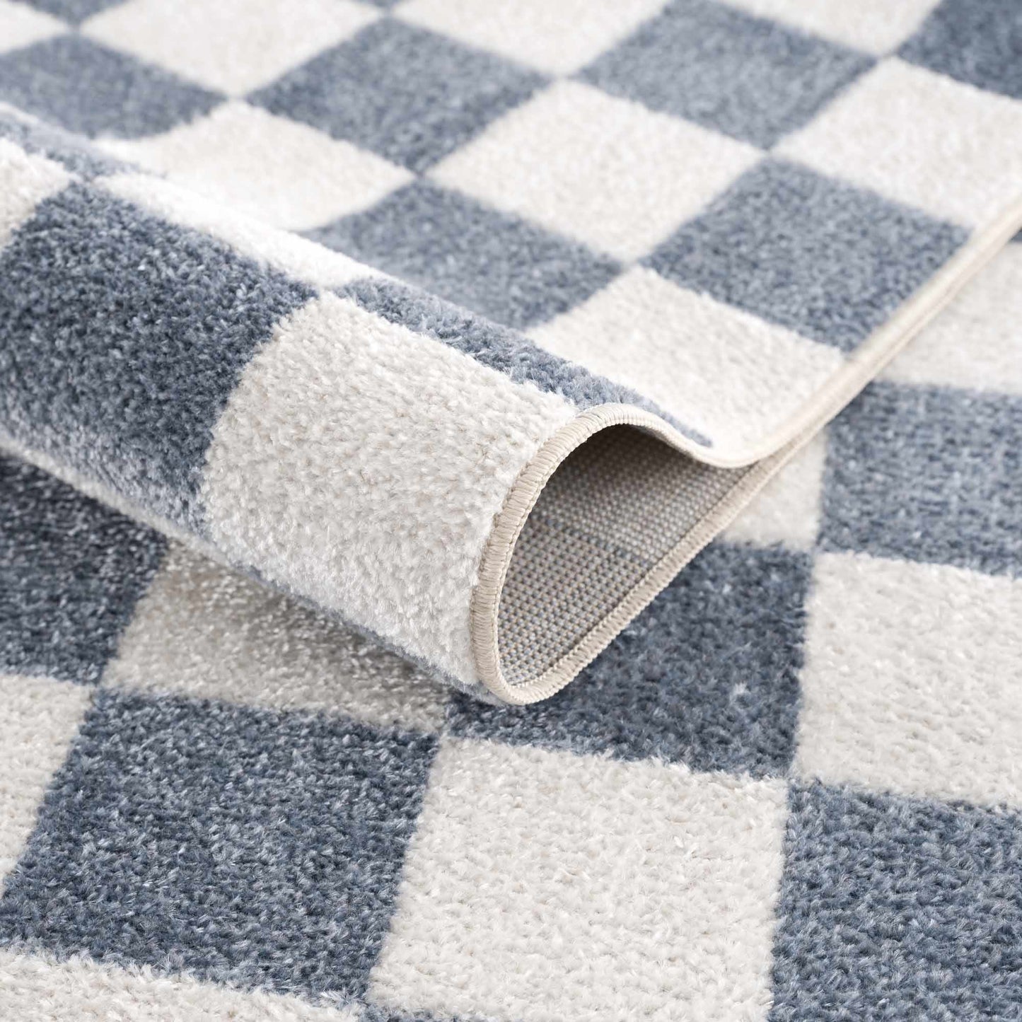 Checkered Washable Area Rug - Stylish Durable Floor Covering