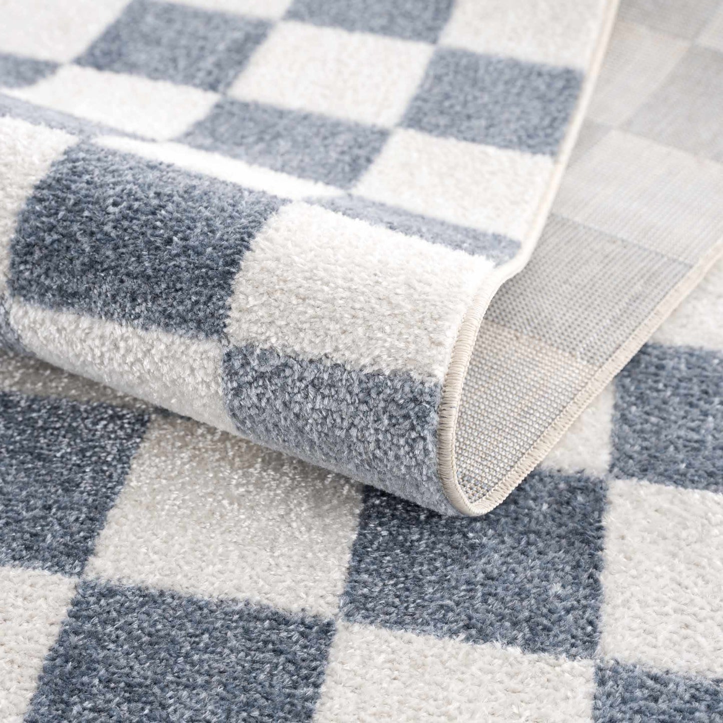 Checkered Washable Area Rug - Stylish Durable Floor Covering
