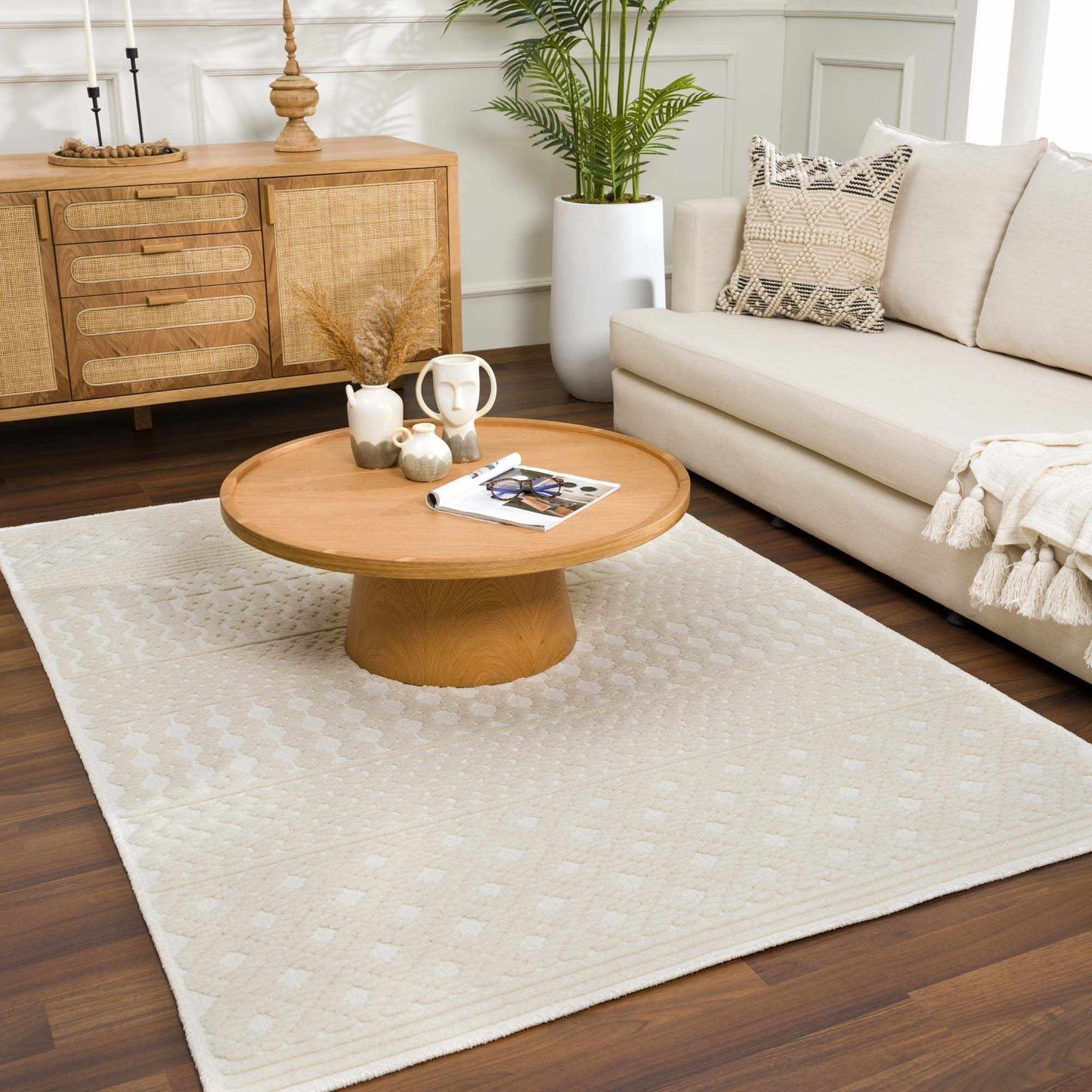 Washable White Area Rug - Stylish Drago Design for Modern Homes