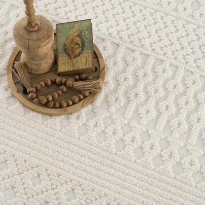 Washable White Area Rug - Stylish Drago Design for Modern Homes