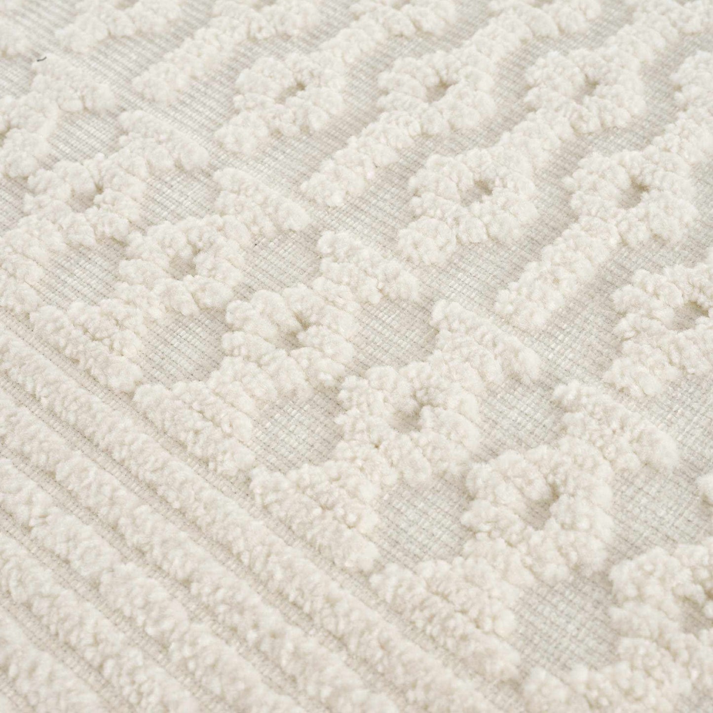 Washable White Area Rug - Stylish Drago Design for Modern Homes