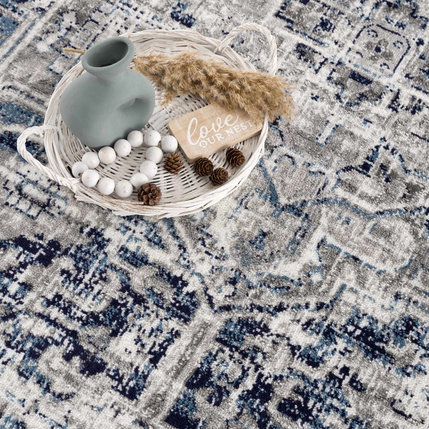 Navy Area Rug - Elegant Modern Design for Contemporary Spaces