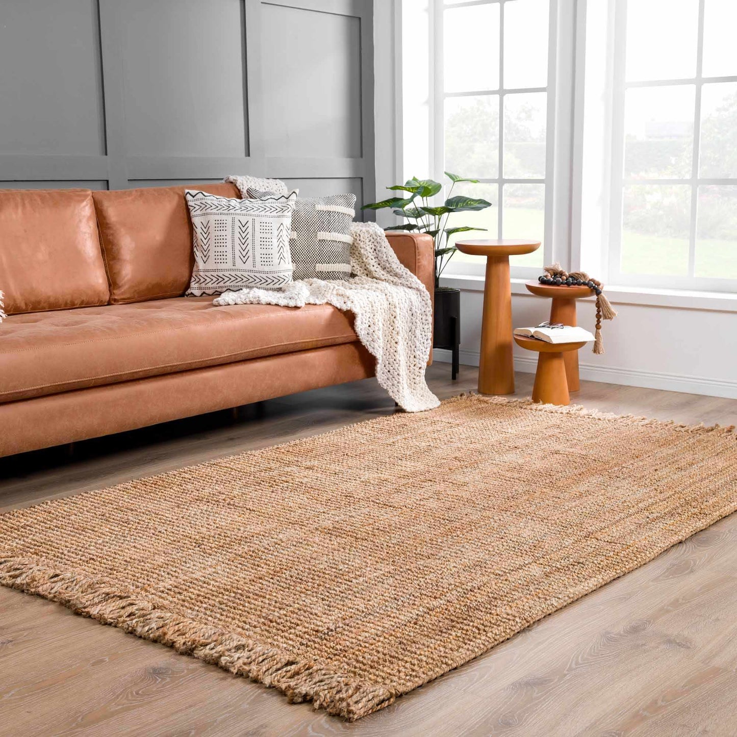 Handwoven Jute Area Rug - Eco-Friendly Natural Home Decor