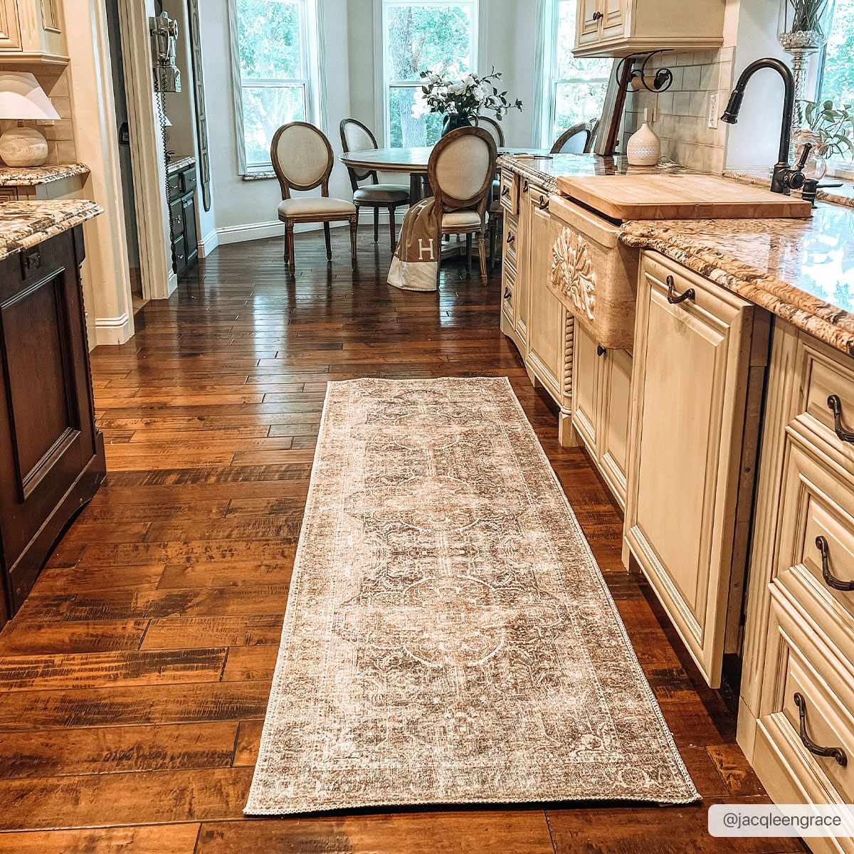 Washable Mignon Area Rug - Stylish Durable Easy Clean Rug