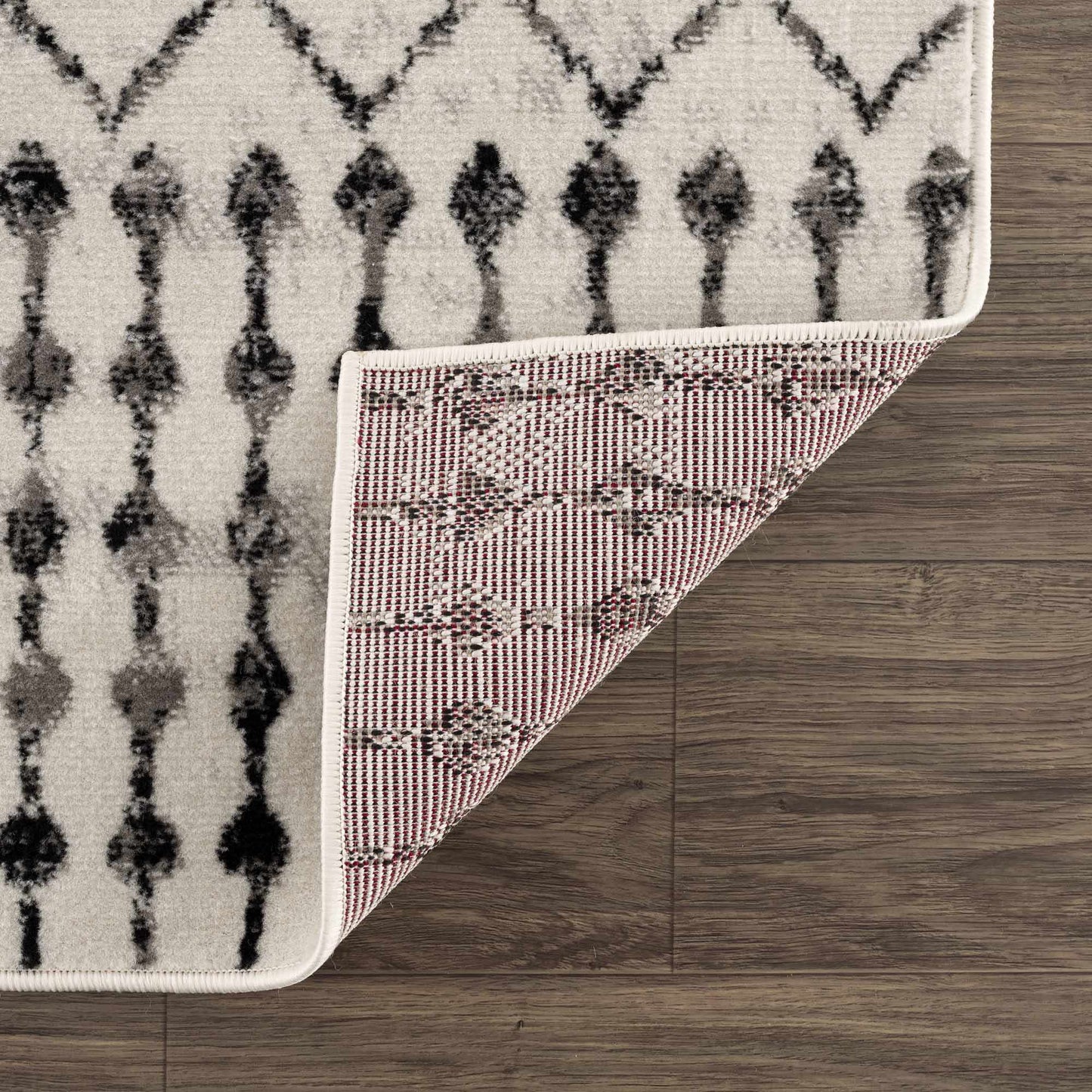 Scandinavian Moroccan Trellis Area Rug - Stylish Geometric Design for Modern Homes