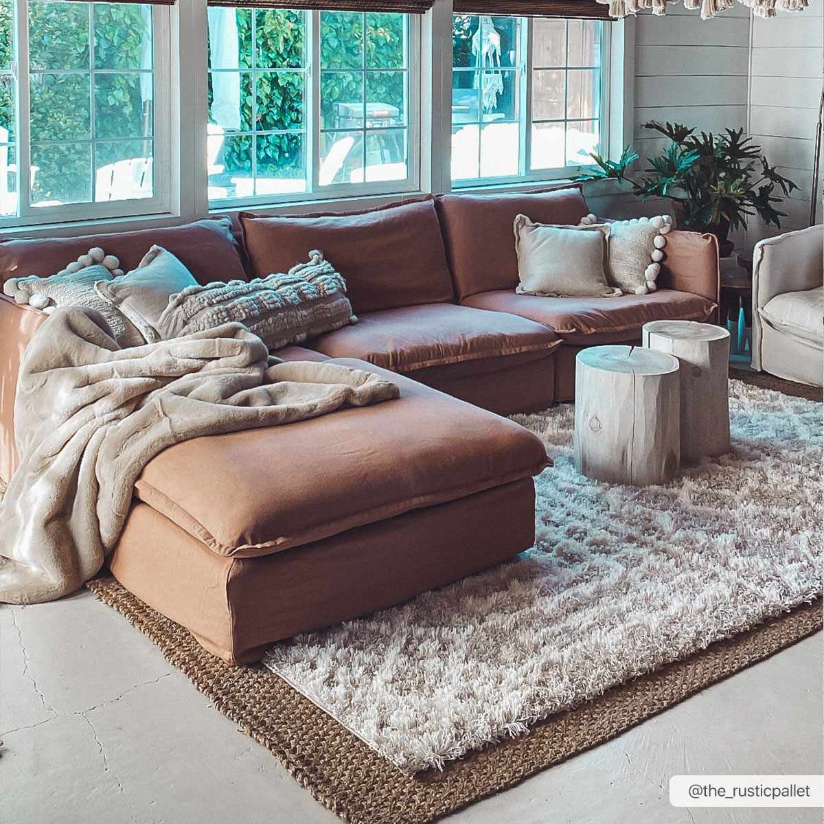 Cream Plush Area Rug - Cozy Home Décor Accent